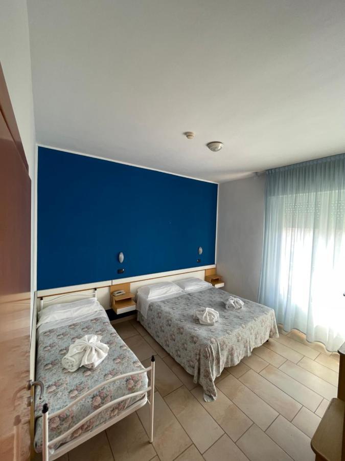 Hotel Marilonda Rimini Bilik gambar