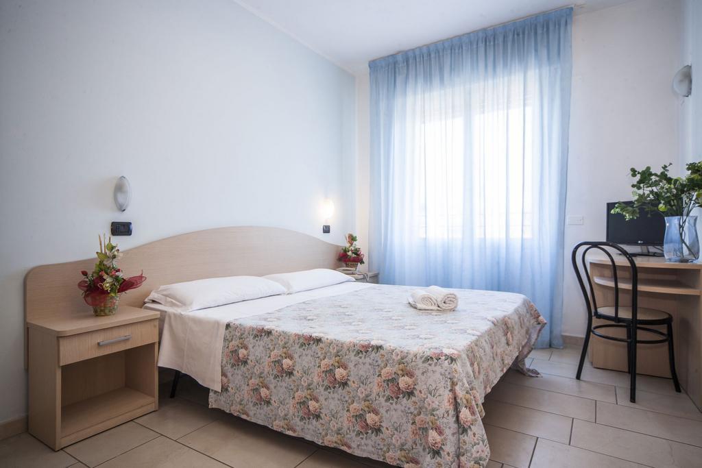 Hotel Marilonda Rimini Luaran gambar